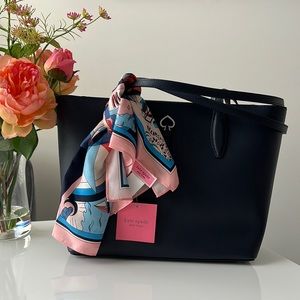 💕Kate Spade Blazer Blue Adel Tote With Matching Purse Scarf💕